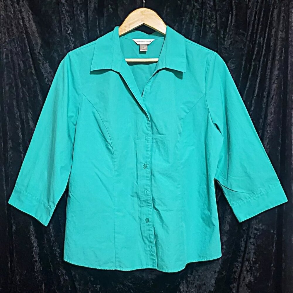 Christopher & Banks 3/4 sleeve button down V-Neck blouse size L